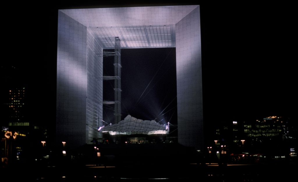 La Grande Arc De La Defense at night