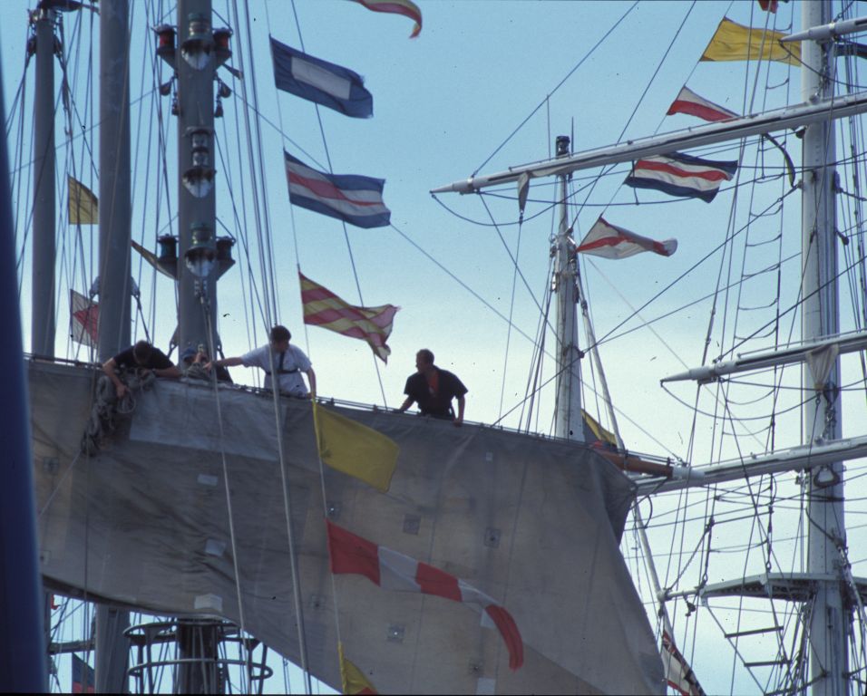 Tall Ships: Working in rigging