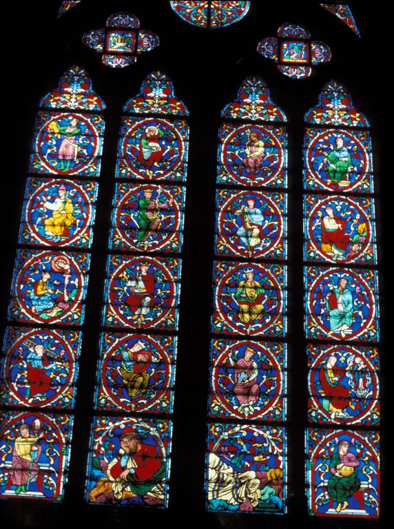 Notre Damme: Stained glass