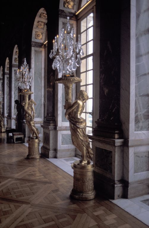 Versailles: Statue