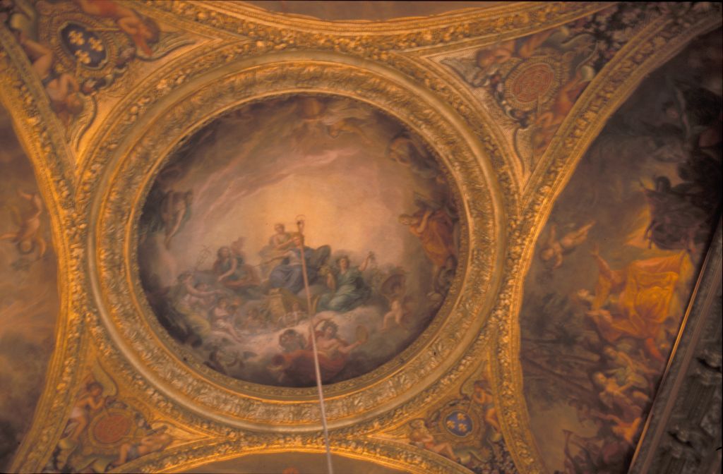 Versailles: Ceiling