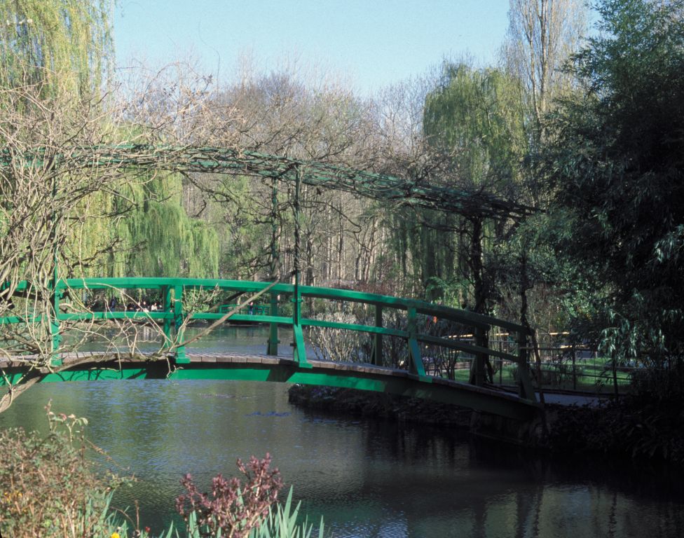 Japanese bridge