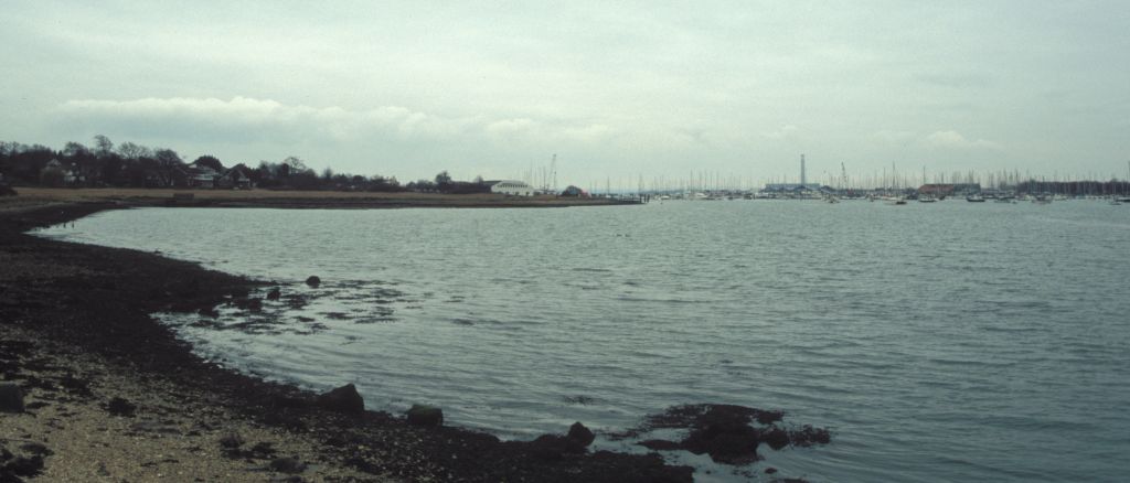 Hamble near The Rising Sun