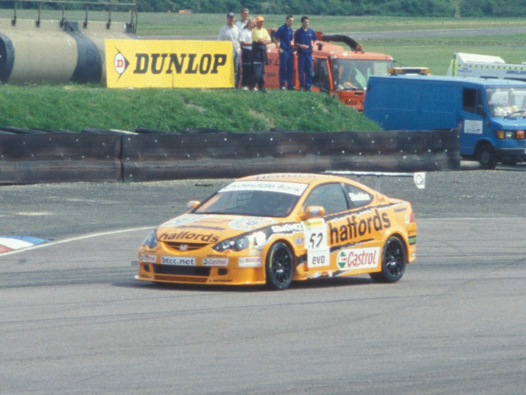 BTCC Team Halfords Gordon Sheddon