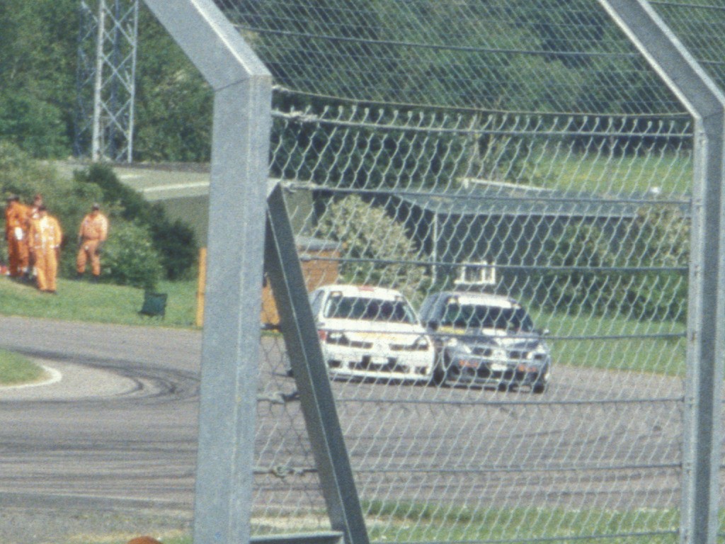 Thruxton, Clios Side by side