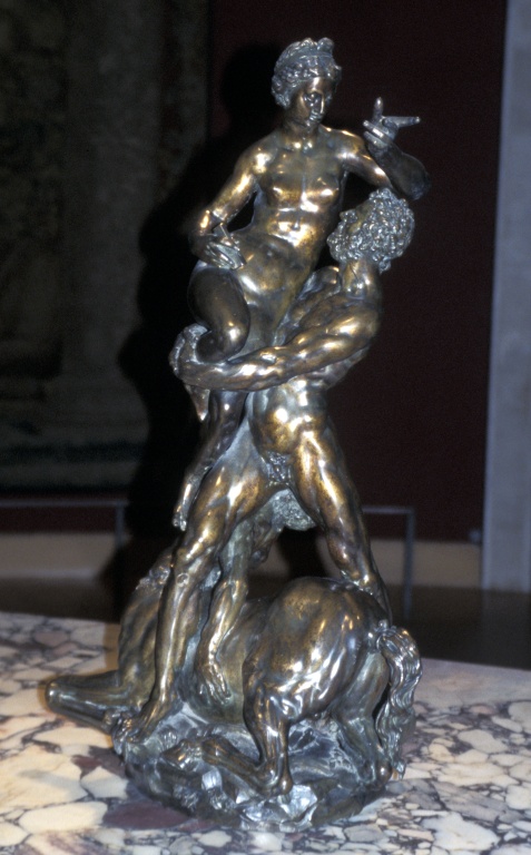 Statuette, Louvre