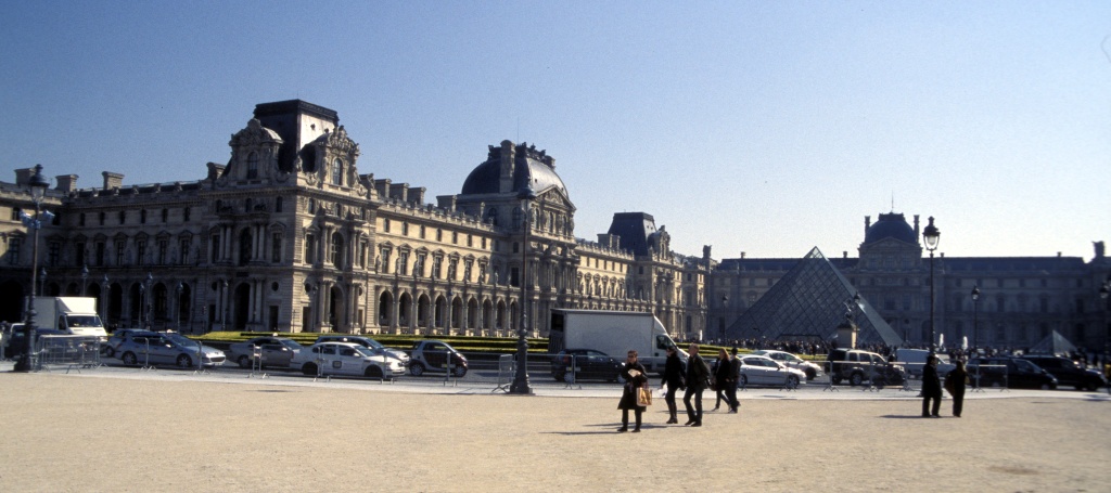 Louvre