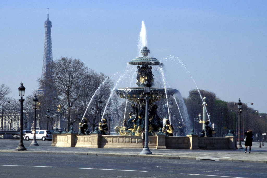 Fountain In Place De Concorde