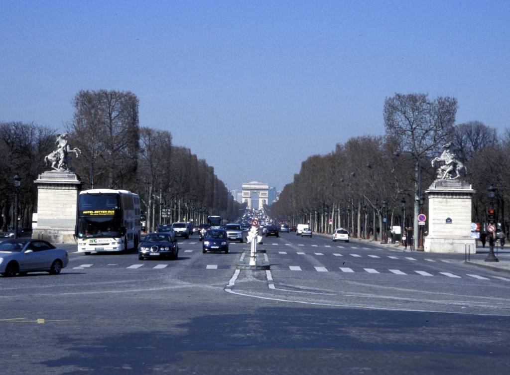 Champs Elysee, Arc De Triumphe